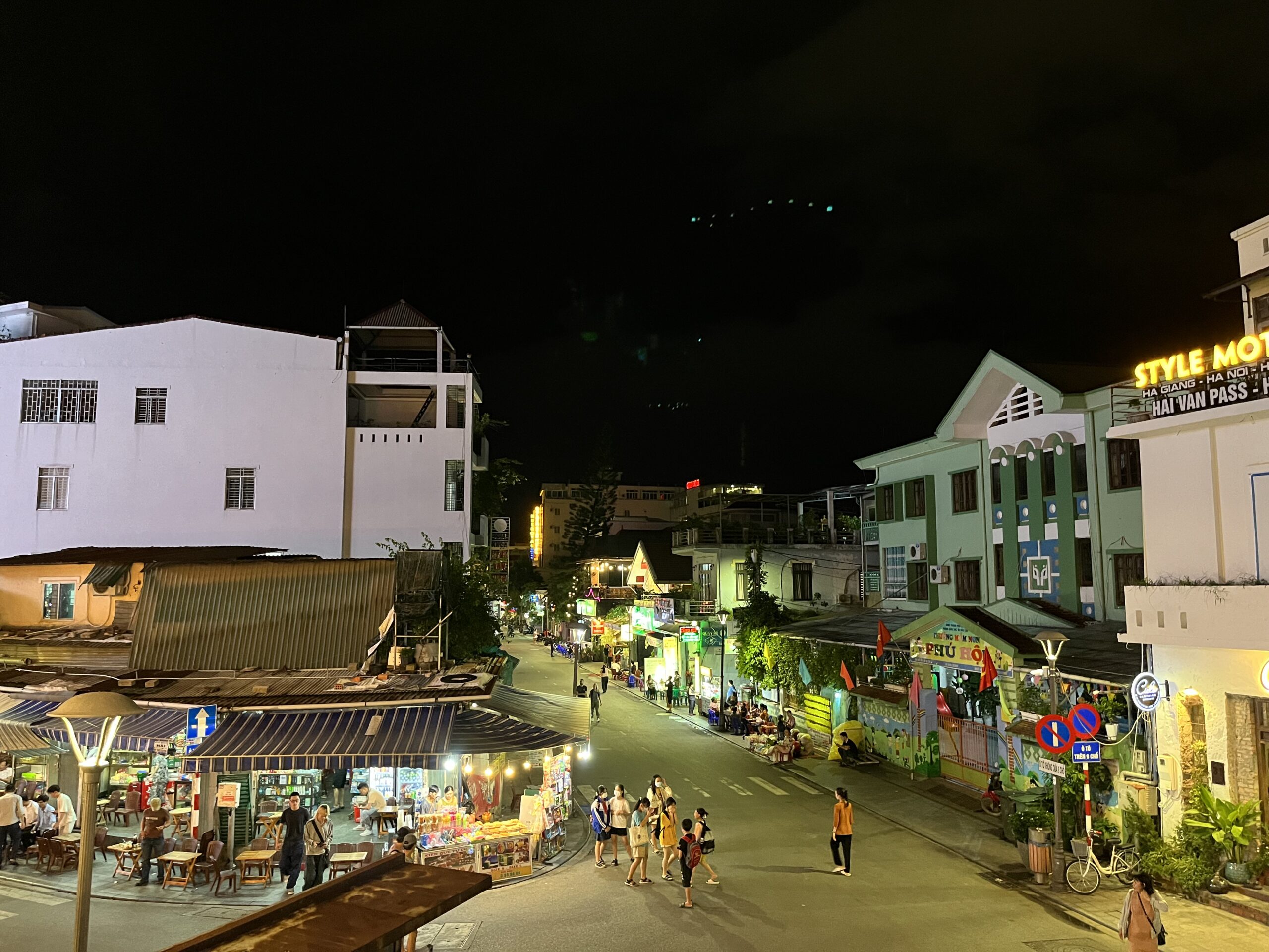 Visiter Hué au Vietnam : que faire & conseils pratiques Hué de nuit