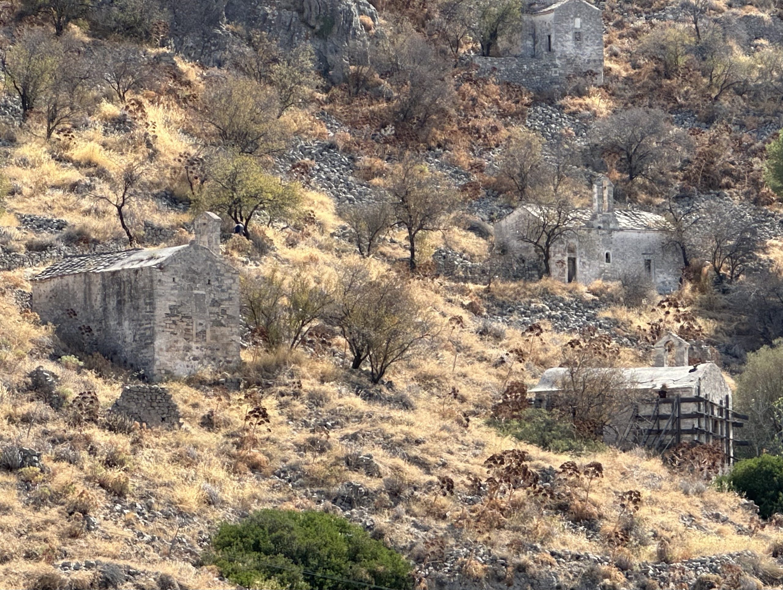 Vue rapprochée sur le village de Paleachora
