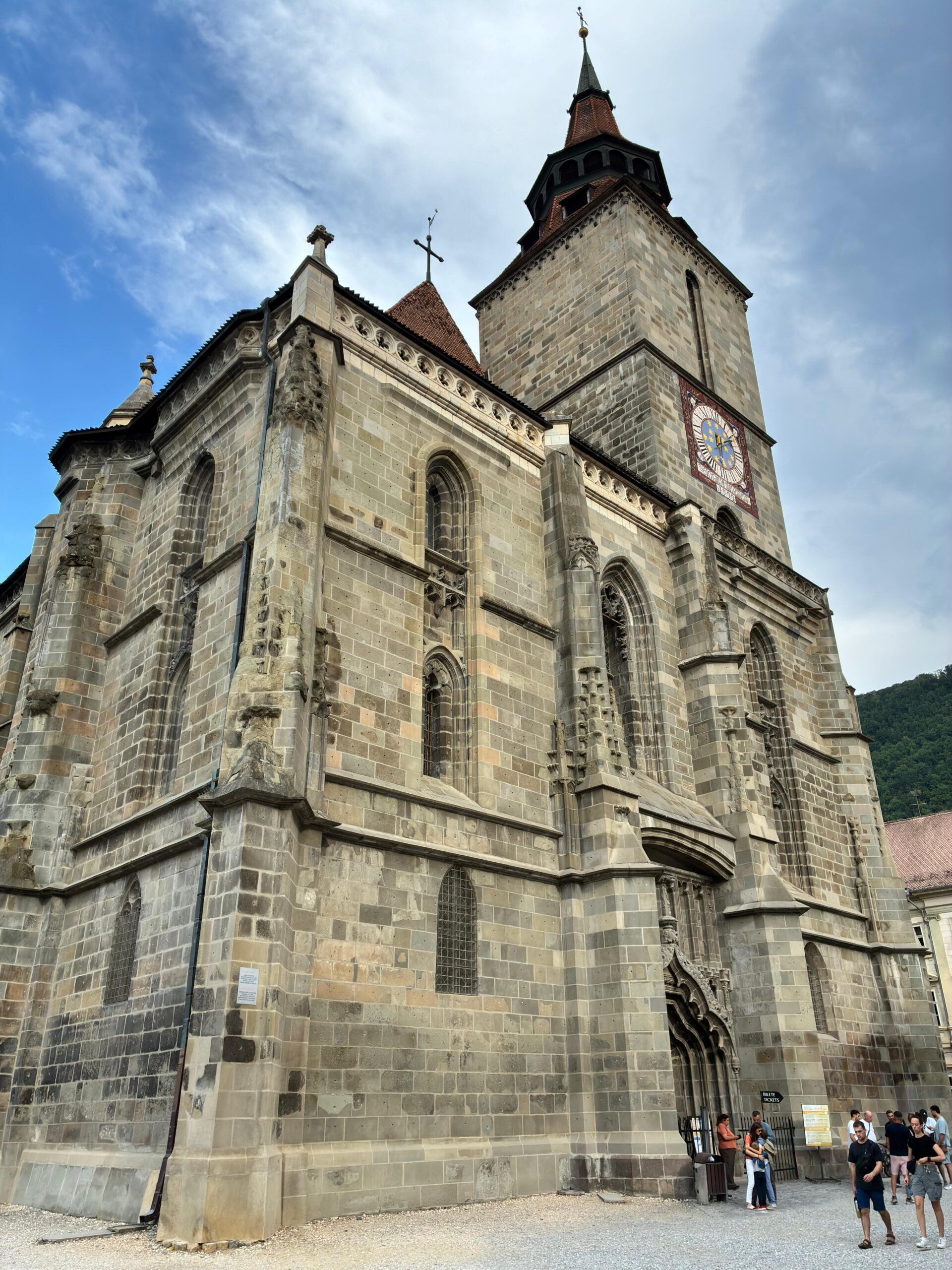 Que voir et que faire à Brașov ? Guide complet & Conseils L'Église Noire (Biserica Neagră) à Brasov